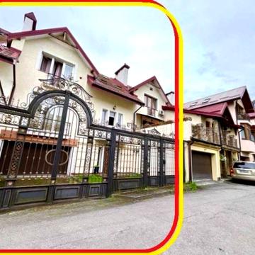 Варшавська вул.