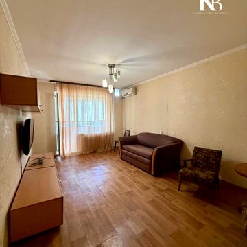 Героїв просп., 45