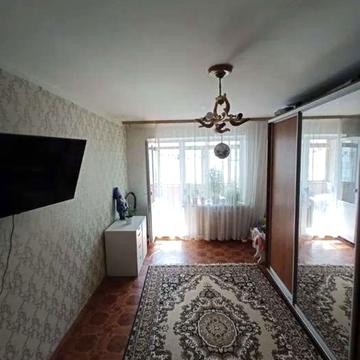Ярослава Баїса вул. (Володимира Висоцького), 9