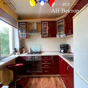 Тракторобудівників просп., 85г