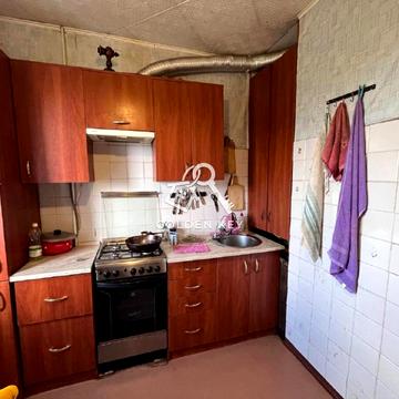 Гірницький мікрорайон  (5-й мікрорайон), 42