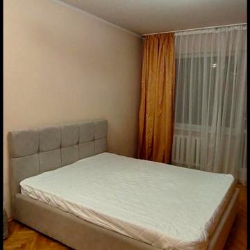 Озерна вул., 24