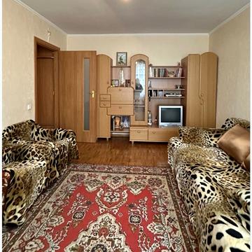 Довженка вул., 14