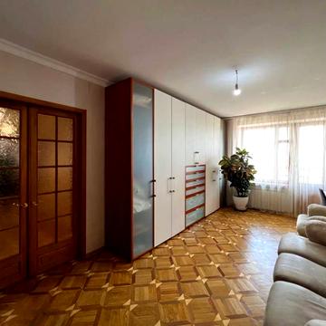 Писаржевського вул., 7