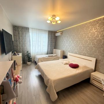 Сергія Данченка вул., 30