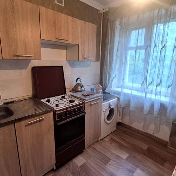 Євгена Танцюри вул., 5