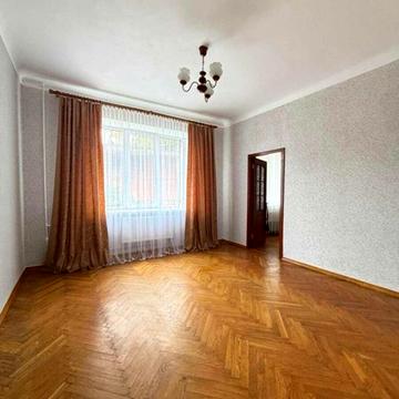 Байрона просп., 6/1