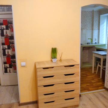 Новодарницька вул., 32
