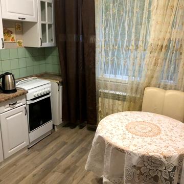 Академіка Глушкова просп., 61