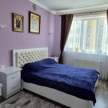 Карла Мікльоша вул., 25
