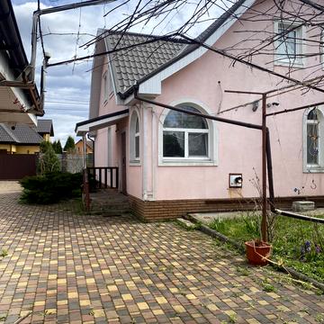 Кленова, 33