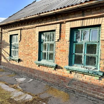 Зарічна, 7