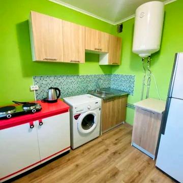Георгія Гонгадзе просп. (Радянської України), 9-А