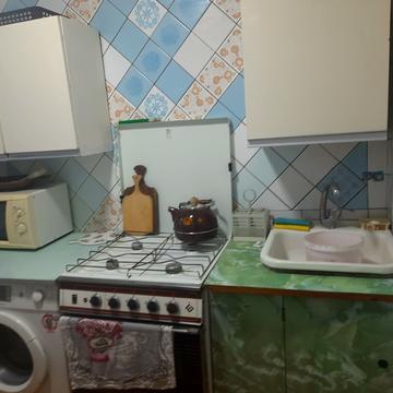 Світла вул., 4