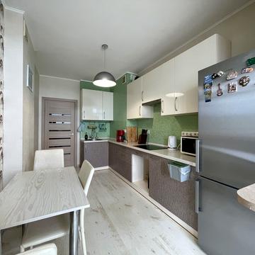 Юрія Кондратюка вул., 7