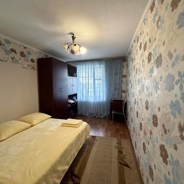 Святого Зигмунта Фелінського вул., 7