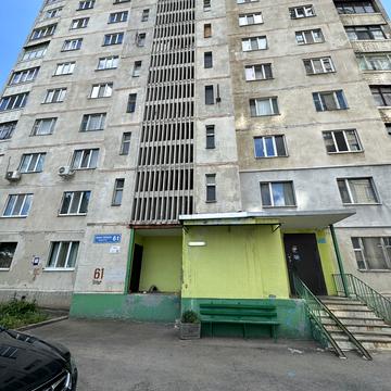 Зубарєва вул., 61