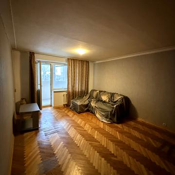 Антоновича вул. (Горького), 88