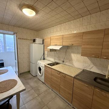 Антоновича вул. (Горького), 88