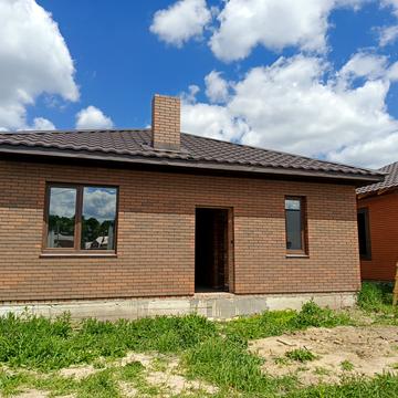 Генерала Григоренка вул., 5