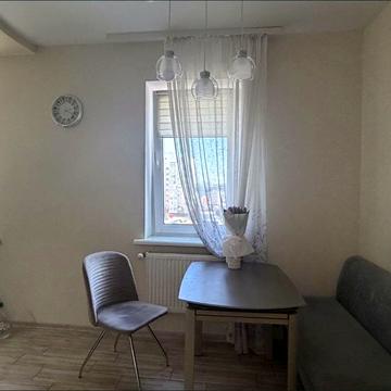 Зодчих вул., 19