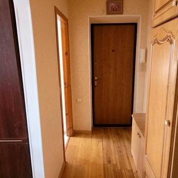 Келецька вул., 136