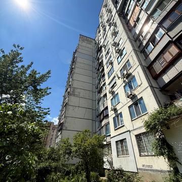 Оболонський просп., 11