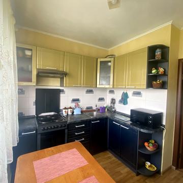Академіка Глушкова просп., 29