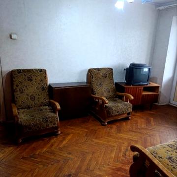 Князя Володимира Великого просп., 109