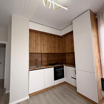 Університетський пров., (Будинок)