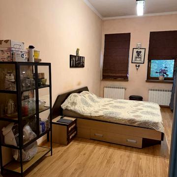 Ветеранів вул., 4