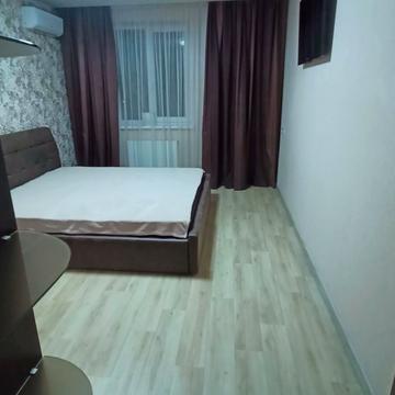 Качанівська вул., 15