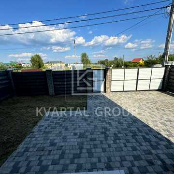 Українська вул., 1