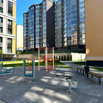 Панаса Мирного вул., (Будинок 1)