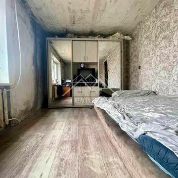 Соборності вул. (Косіора), 33