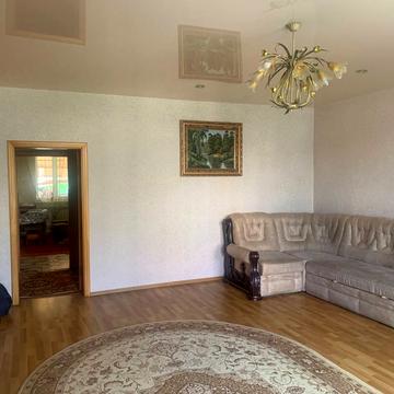 Дмитра Богачова вул. (Водна), 8