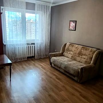Милославська вул., 4