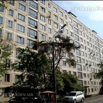 Анатолія Соловяненка вул. (Олександра Бойченка), 16
