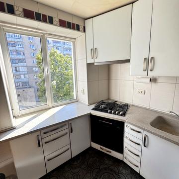 Деревянка вул., 50