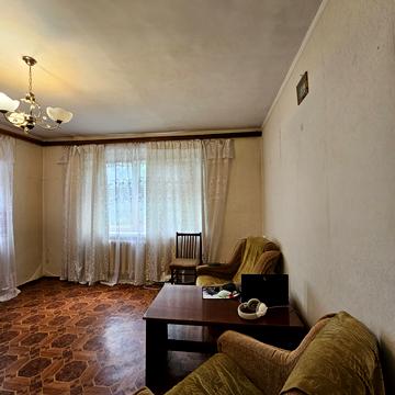 Академіка Корольова вул., 34/1