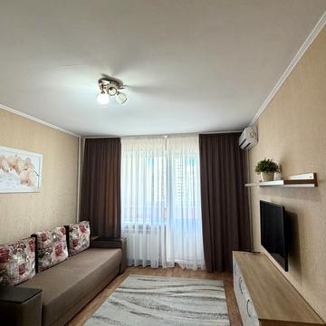 Рональда Рейгана вул., 3