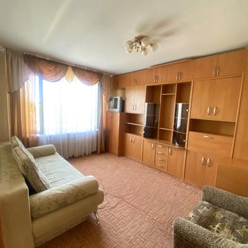 Володимира Великого вул. (Артема), 61