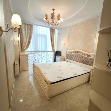 Аркадійське плато вул. (Гагаринське плато), 5б