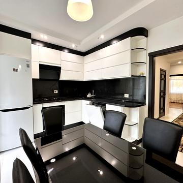Олександра Довженка вул., 51