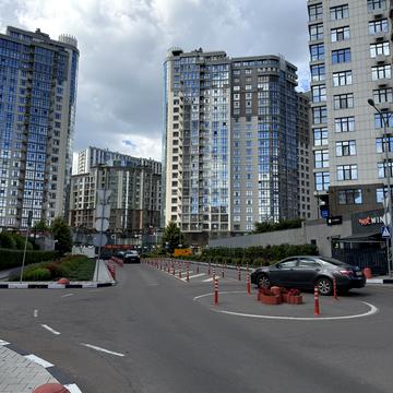 Андрія Верхогляда вул. (Михайла Драгомирова), (8 черга (будинок 6))