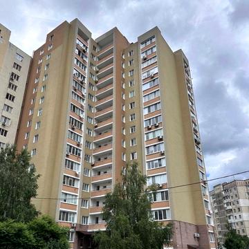Миру пл., 3