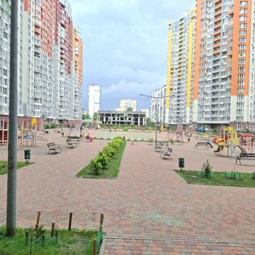 Каховська вул., 62-А