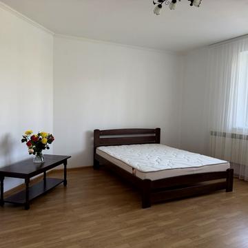 Богдана-Ігора Антонича вул., (Будинок)
