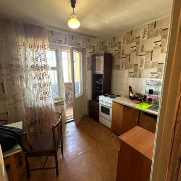 Миколи Закревського вул., 69