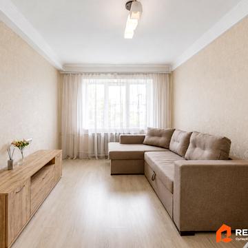 Зодчих вул., 40